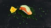 15. Laks m. Avocado Nigiri